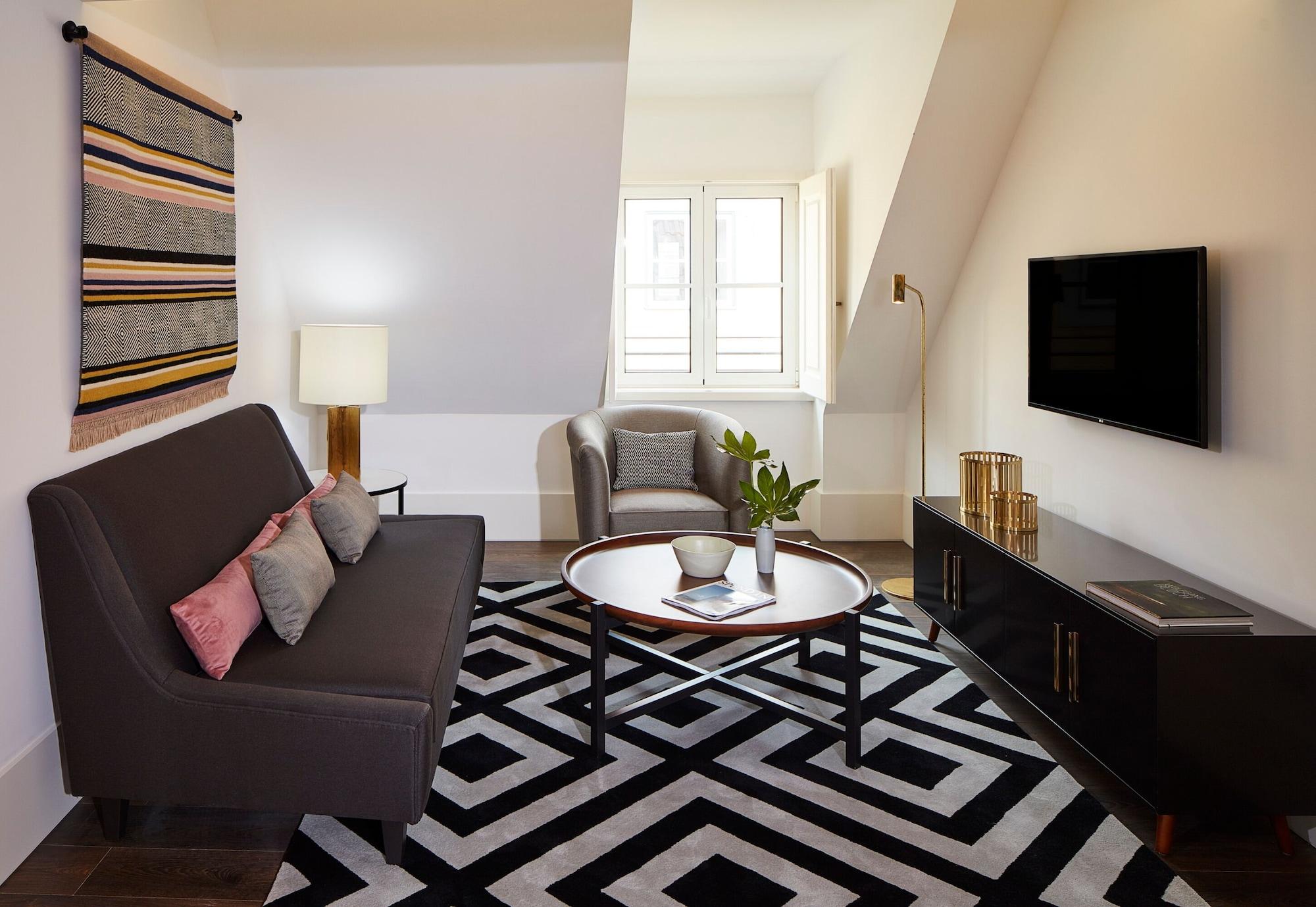 The Lumiares Hotel & Spa - Small Luxury Hotels Of The World Lisbon Exterior photo A living room in a typical apartment at The Ivy Collection