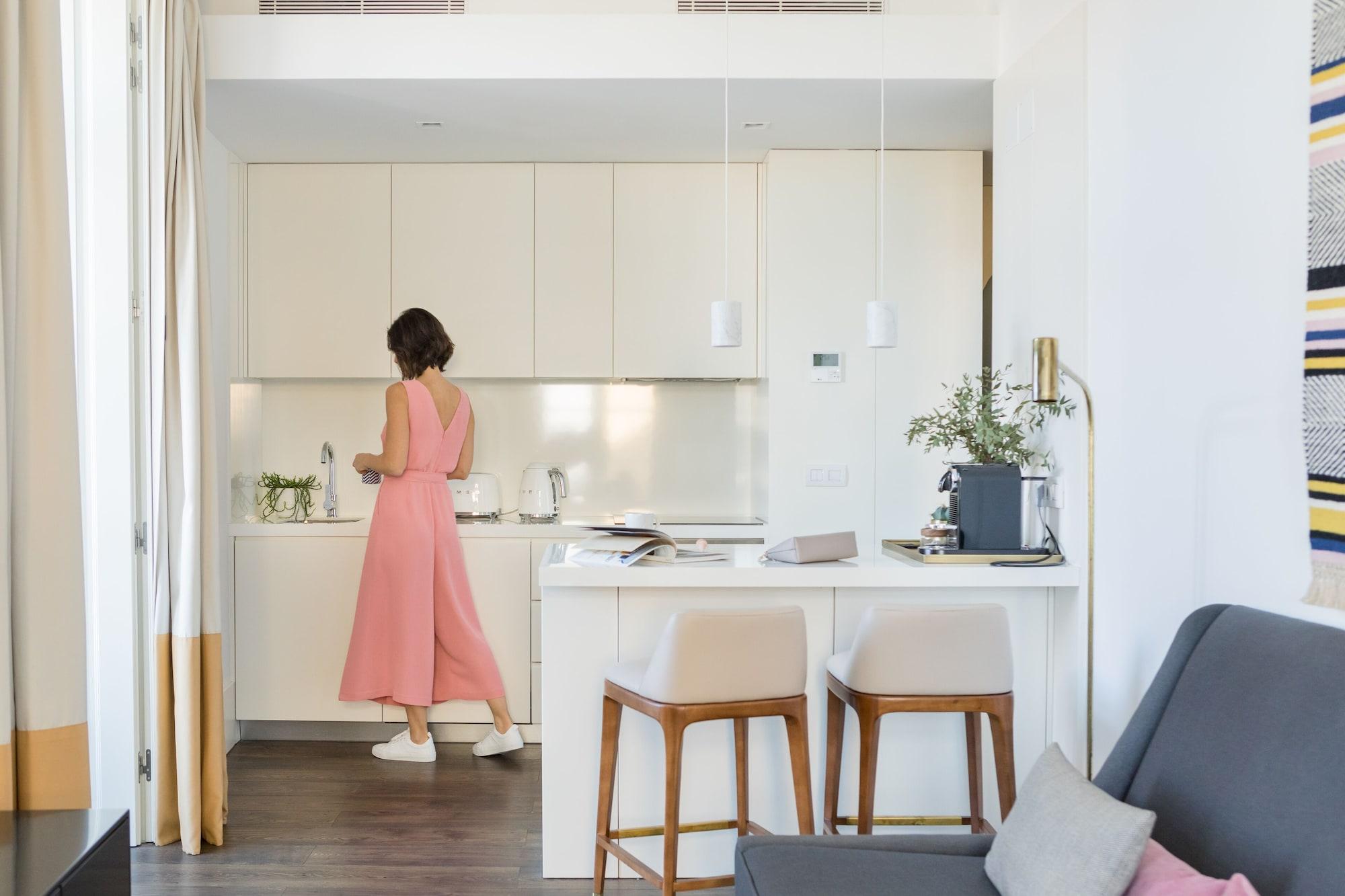 The Lumiares Hotel & Spa - Small Luxury Hotels Of The World Lisbon Exterior photo A kitchen in a typical apartment