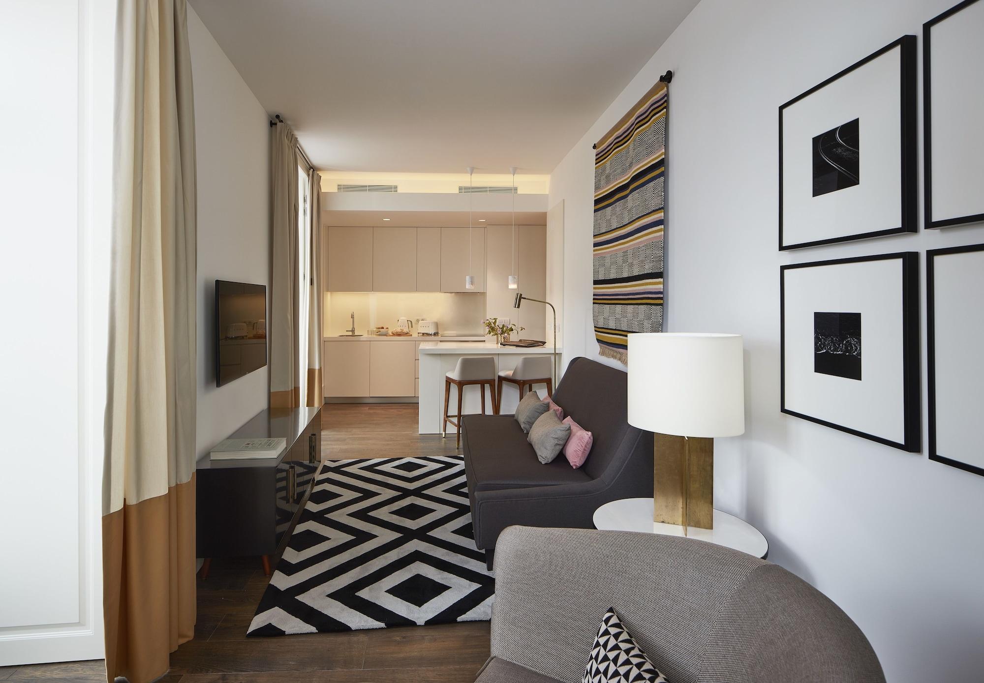 The Lumiares Hotel & Spa - Small Luxury Hotels Of The World Lisbon Exterior photo Interior of a typical apartment