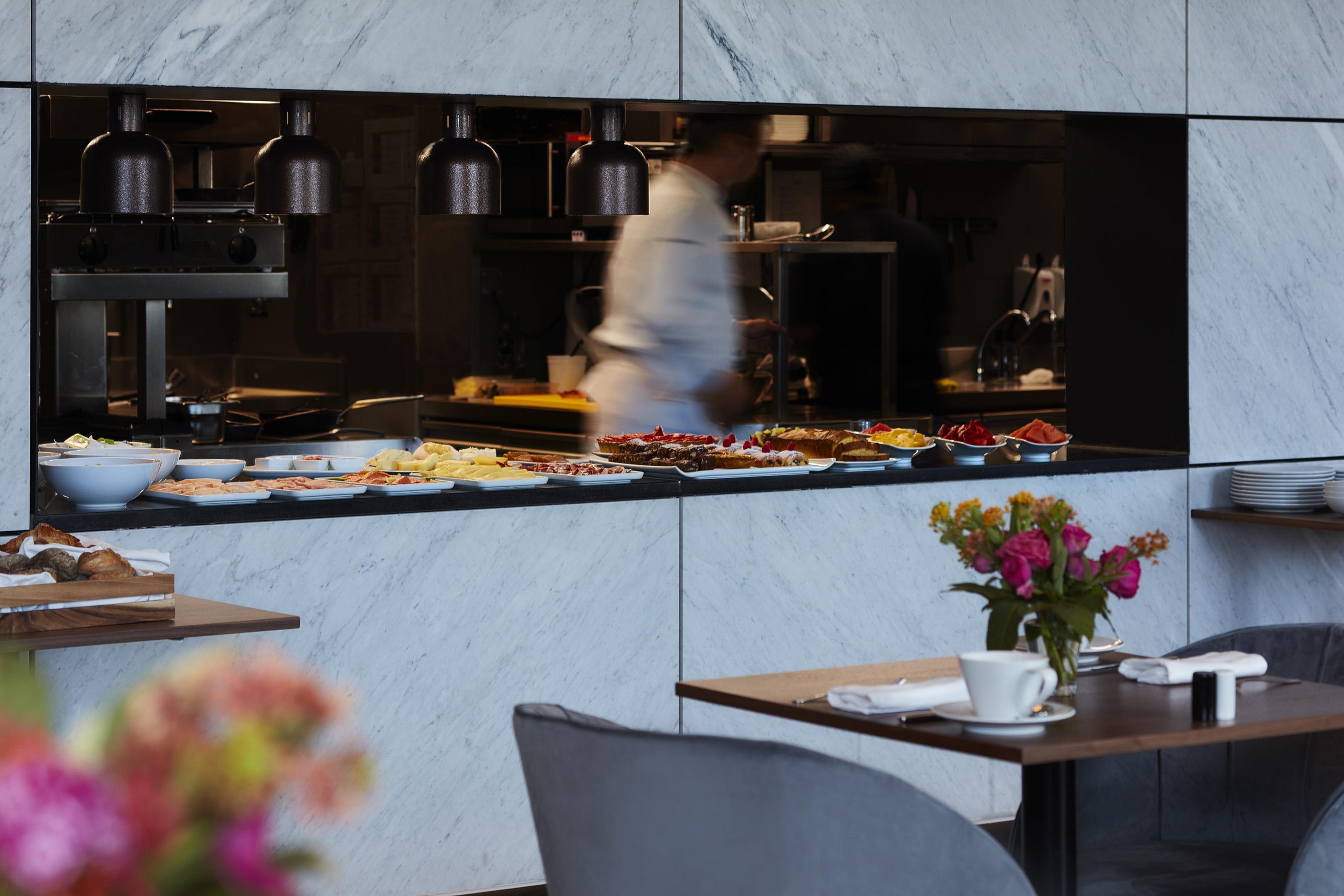 The Lumiares Hotel & Spa - Small Luxury Hotels Of The World Lisbon Exterior photo The kitchen at the restaurant