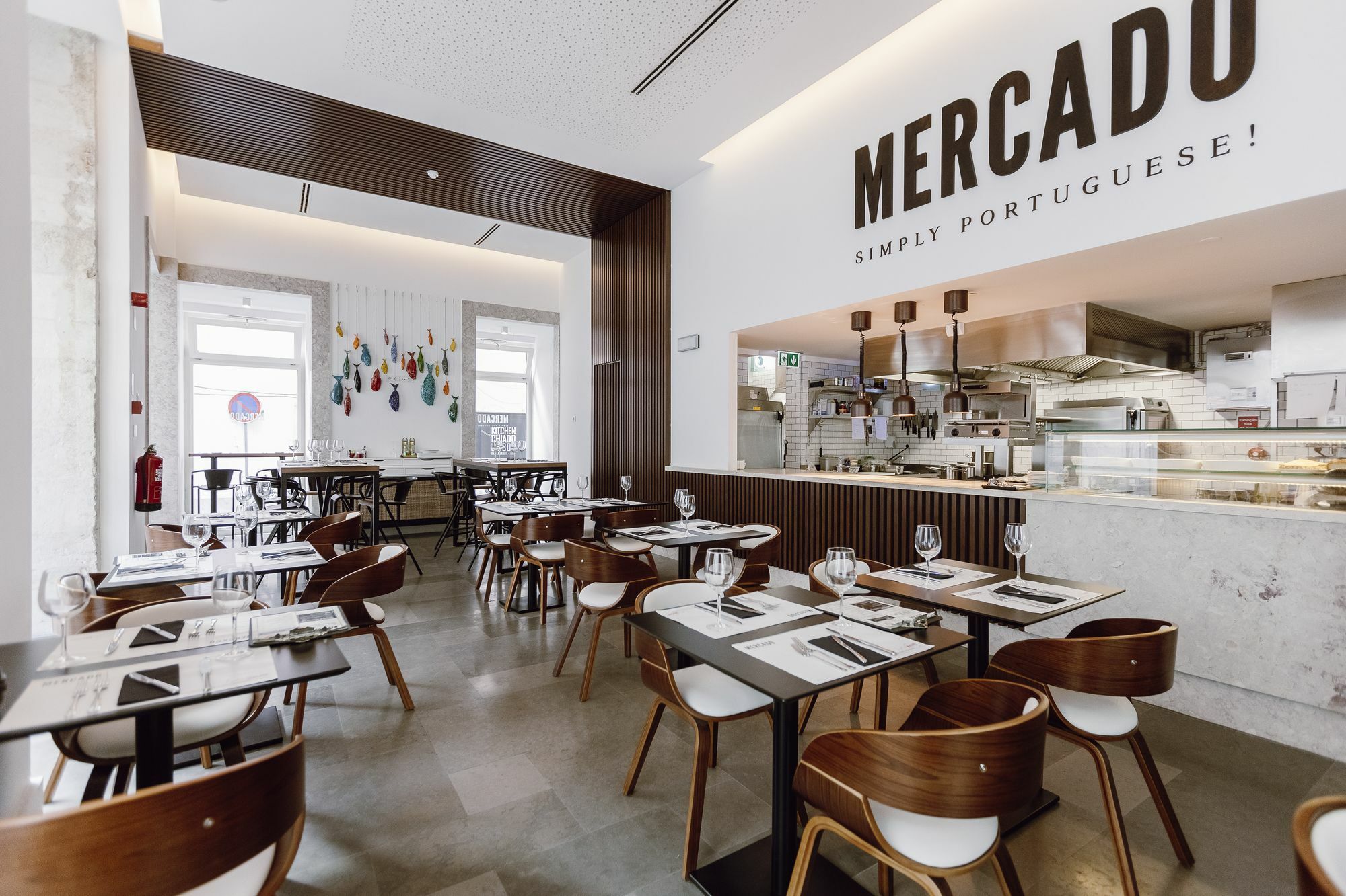 The Lumiares Hotel & Spa - Small Luxury Hotels Of The World Lisbon Exterior photo Mercado Lisboa