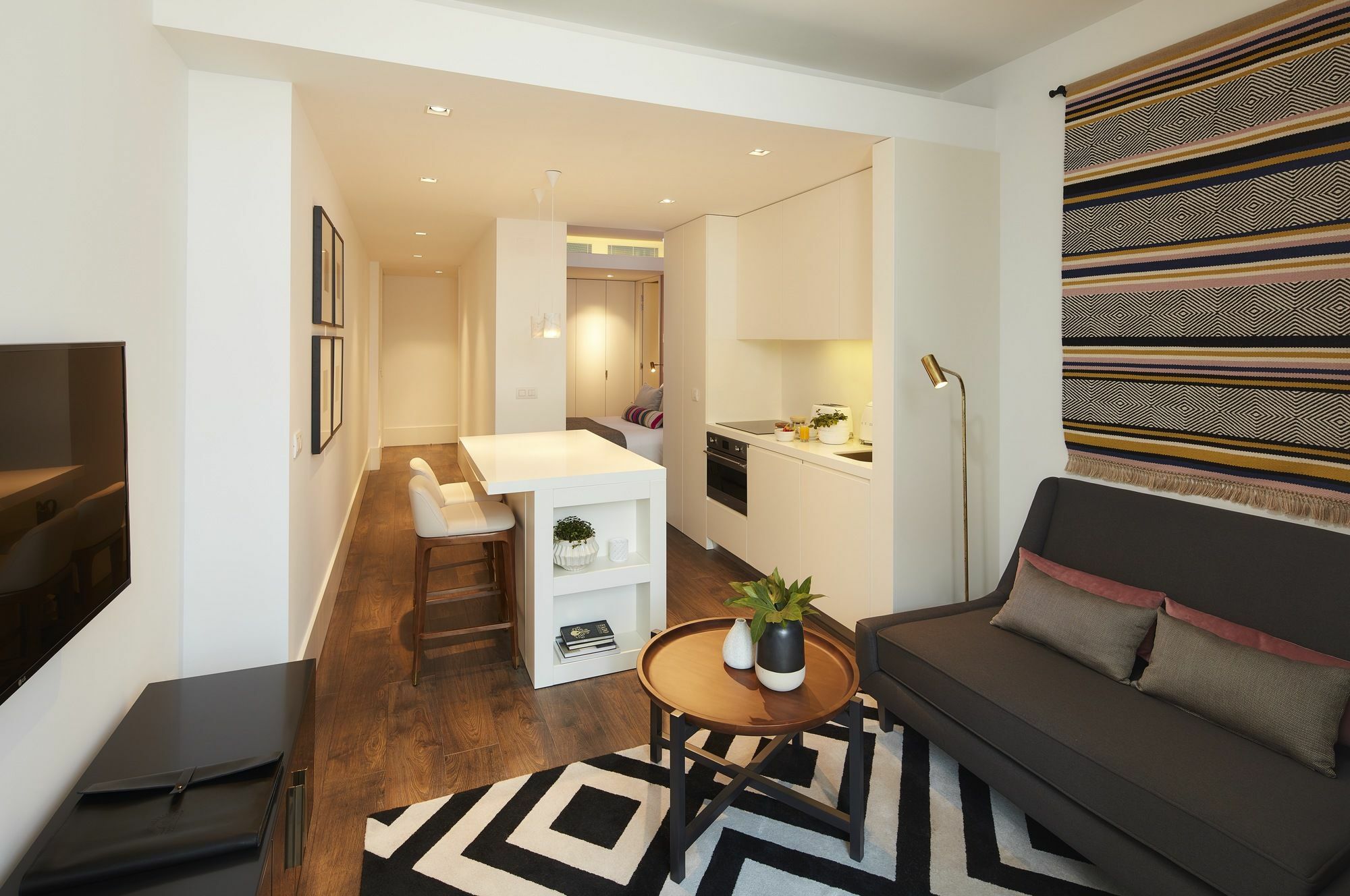 The Lumiares Hotel & Spa - Small Luxury Hotels Of The World Lisbon Exterior photo Interior of a typical apartment
